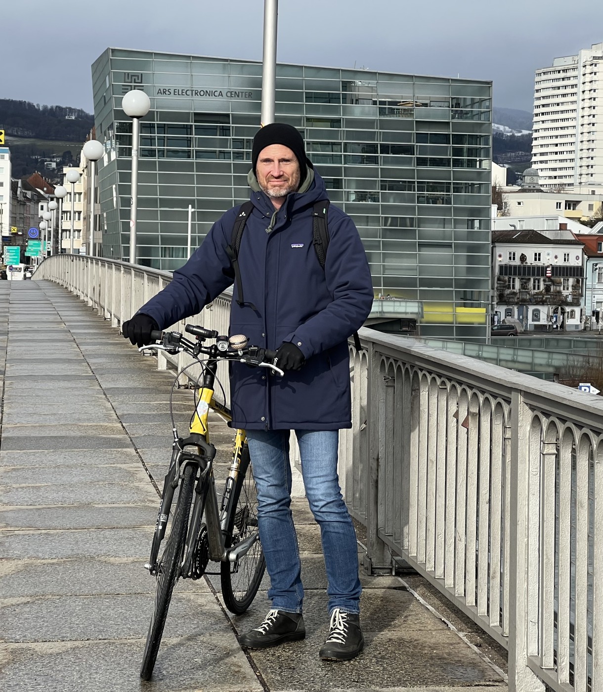 Verschiebung des Radweg-Provisoriums auf der Nibelungenbrücke ist enttäuschend 